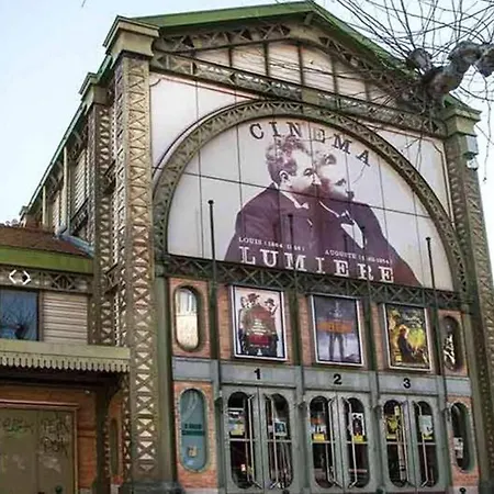 Blue Summer Vibes - Mini 2 - Ac, Parking, At 50m, Discnt لا سيوتا