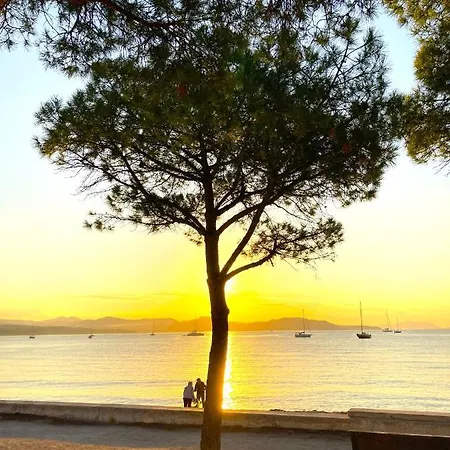 Blue Summer Vibes - Mini 2 - Ac, Parking, At 50m, Discnt لا سيوتا