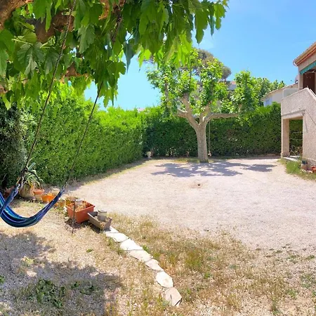 Blue Summer Vibes Mini For Two, Ac, Parking, At 50m, Access -2 * La Ciotat